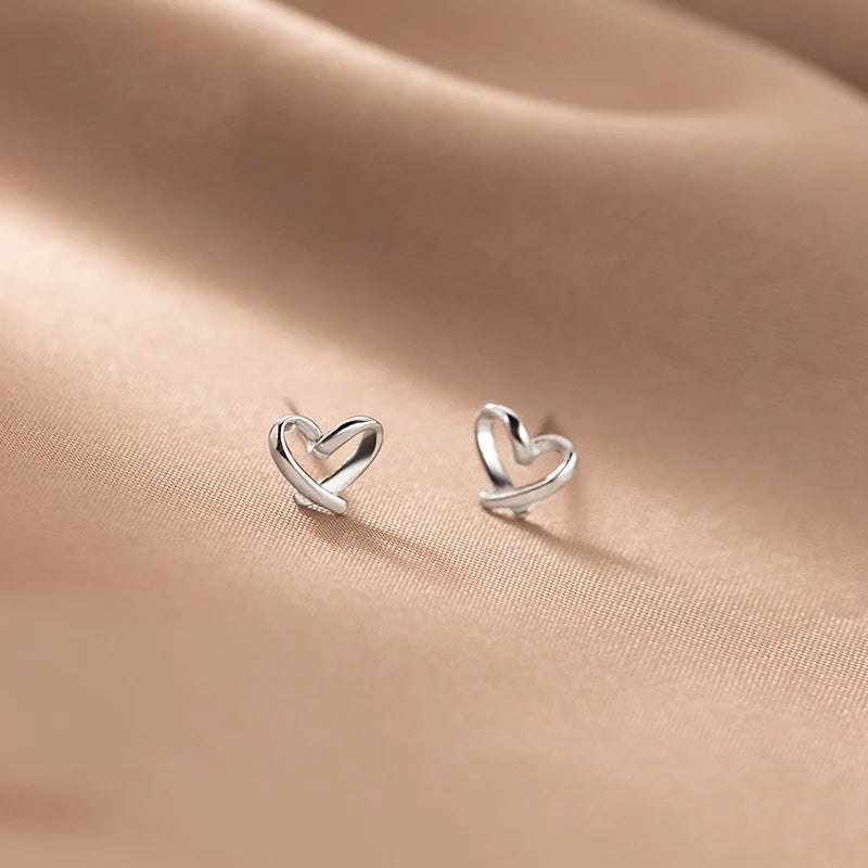 Charming Heart-Shaped 925 Sterling Silver Stud Earrings for Women - Trendy and Elegant Jewelry