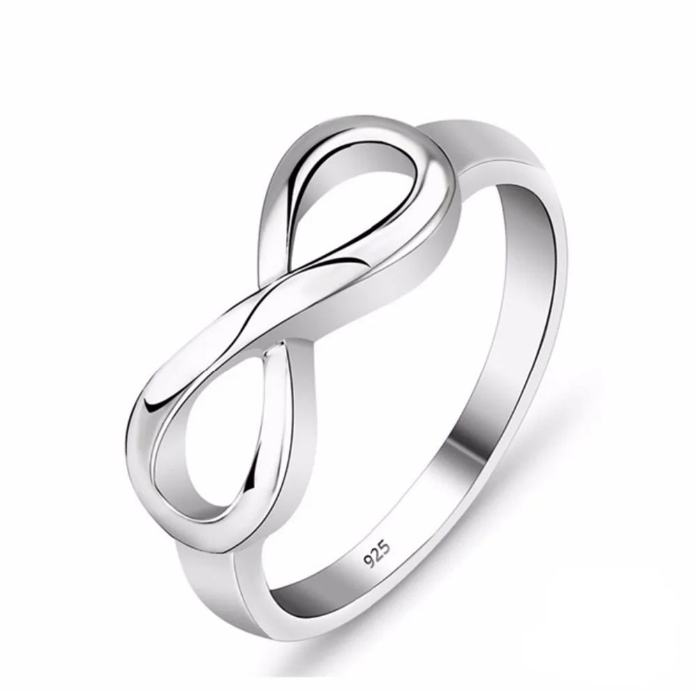Elegant Infinity Ring in 925 Sterling Silver - A Timeless Symbol of Endless Love and Friendship for Women
