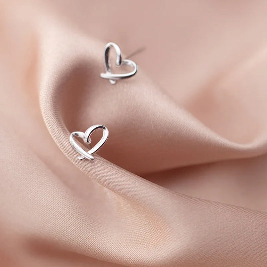 Charming Heart-Shaped 925 Sterling Silver Stud Earrings for Women - Trendy and Elegant Jewelry