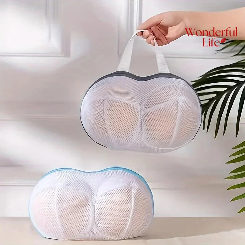 Protect Your Lingerie with Our Foldable Mesh Bra Wash Bag - Ideal for Safe Washing and Travel!