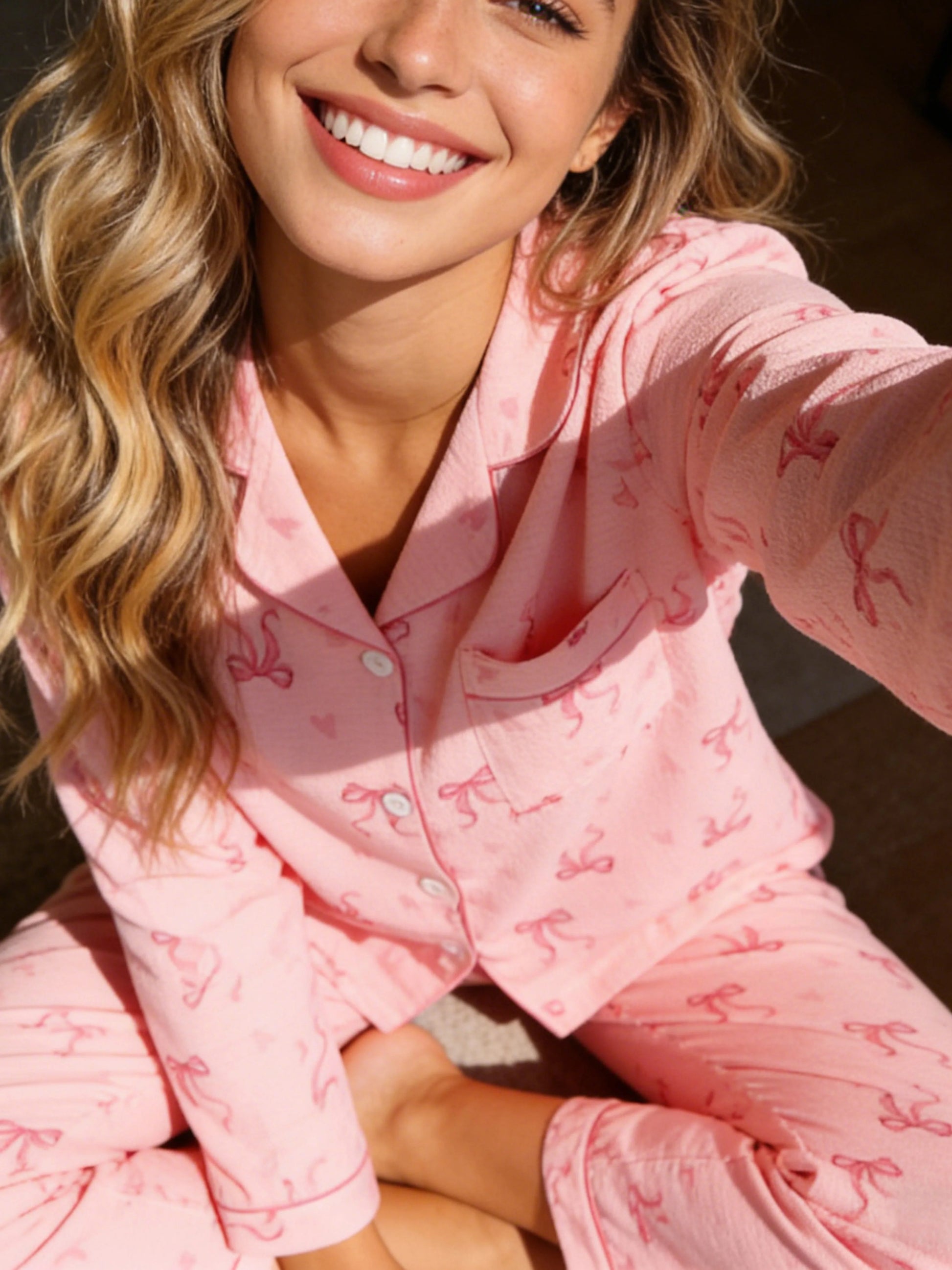 Charming Women's Pajamas Set with Notch Lapel and Cute Bow Heart Print – Perfect for All Seasons!